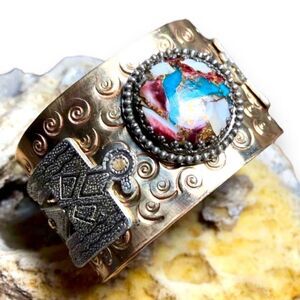 Turquoise Spiny Oyster Sterling Silver Tribal Hammered Statement Cuff Bracelet